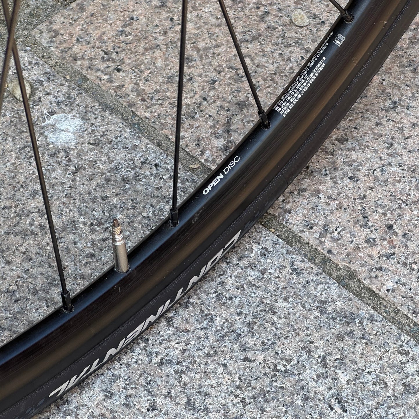 BMC RoadMachine Two Disc Full Carbon Road Bike 47cm 105