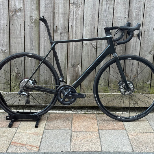 Canyon Ultimate CF SL Disc Full Carbon Road Bike Large Ultegra Di2