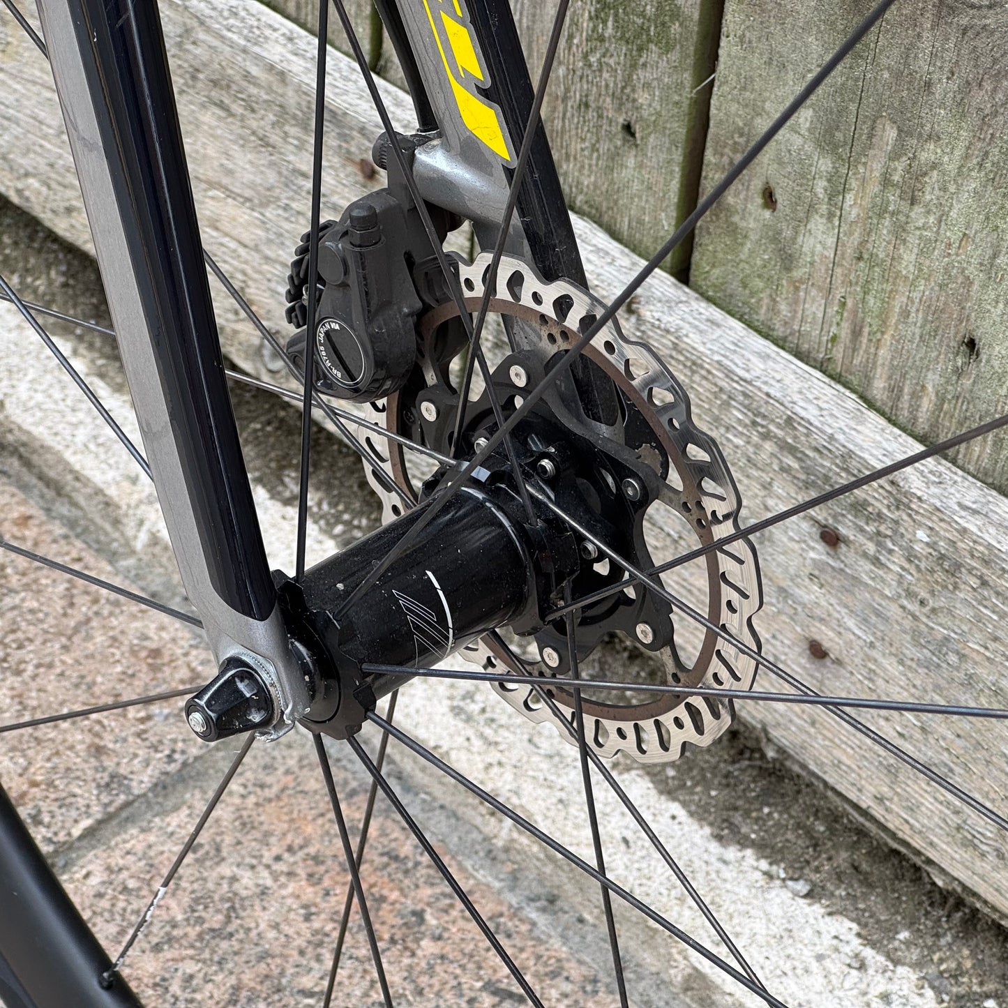Giant Defy Advanced Pro 1 Disc Full Carbon Road Bike Medium Ultegra Di2