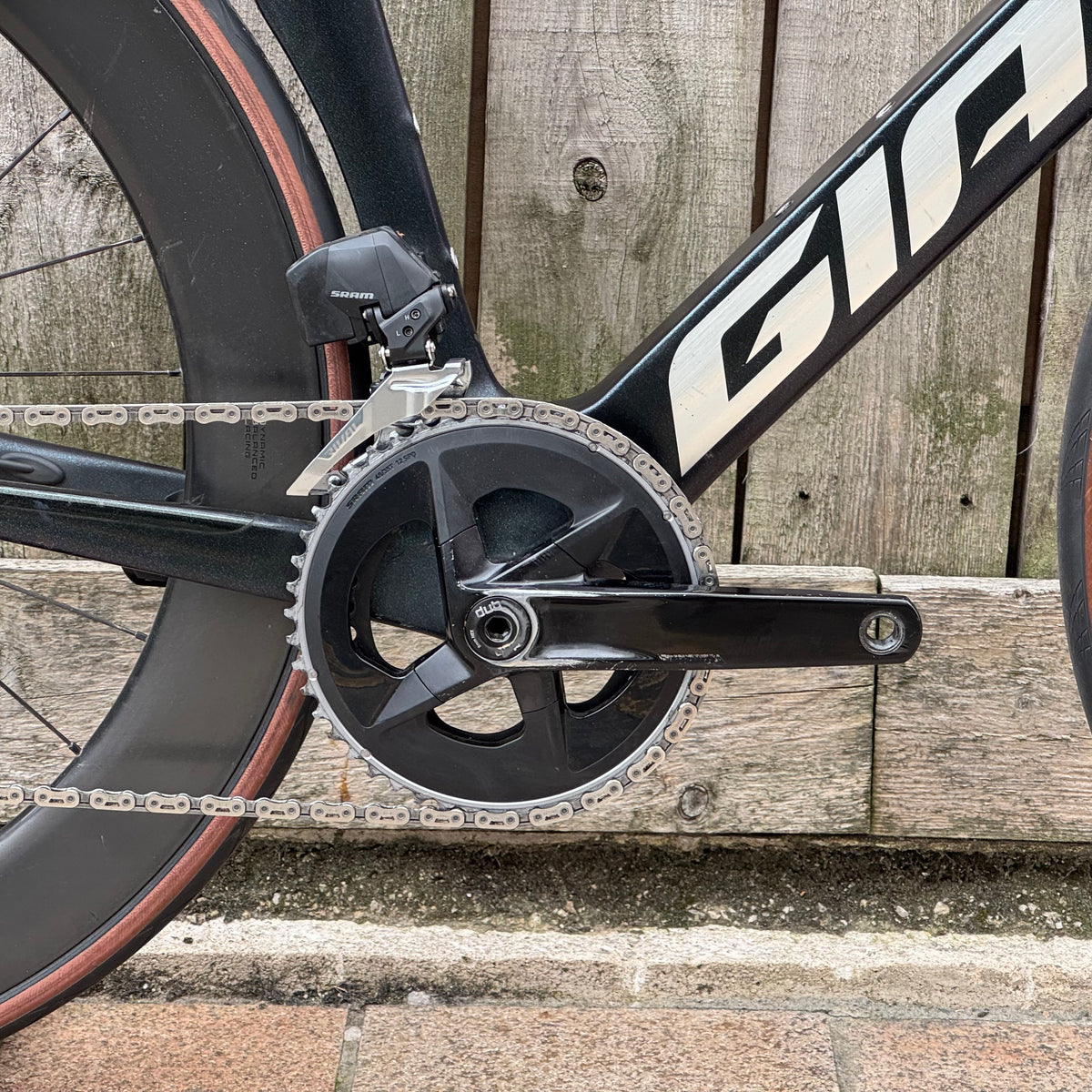Giant Propel Advanced Disc Full Carbon Road Bike M/L SRAM Rival