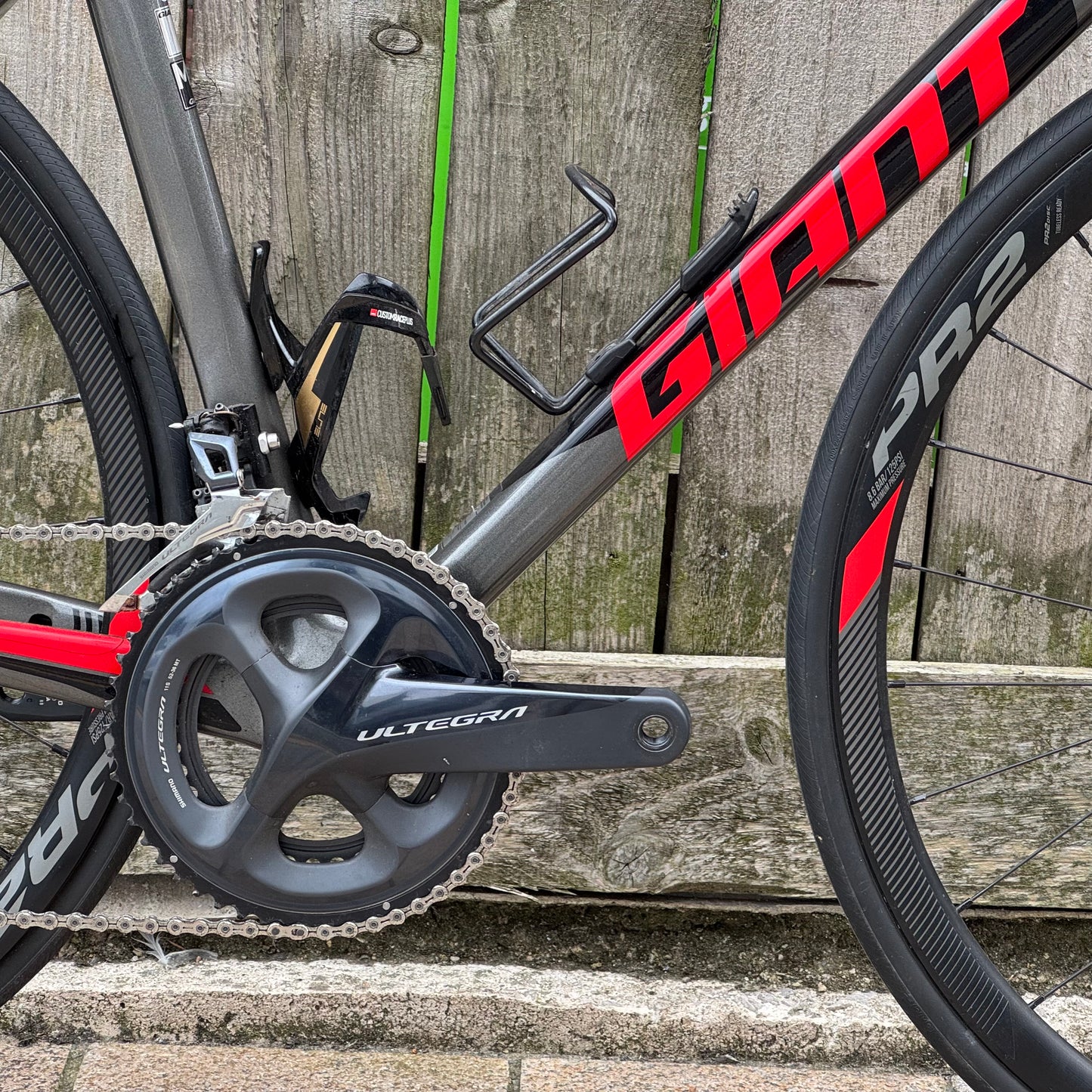 Giant TCR Advanced 1 Disc Full Carbon Road Bike Medium Ultegra
