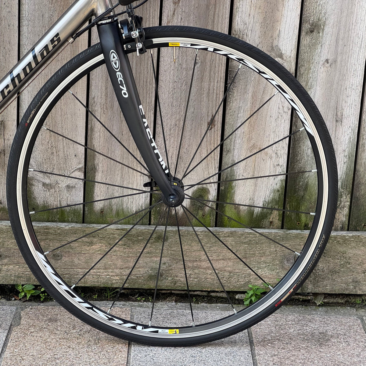 Van Nicholas Ventus Titanium Road Bike Large 105