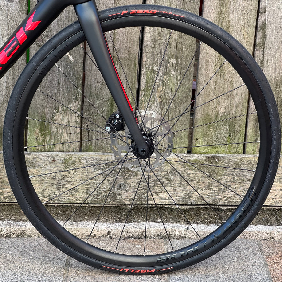 Trek Emonda SL5 Disc Full Carbon Road Bike 54cm 105