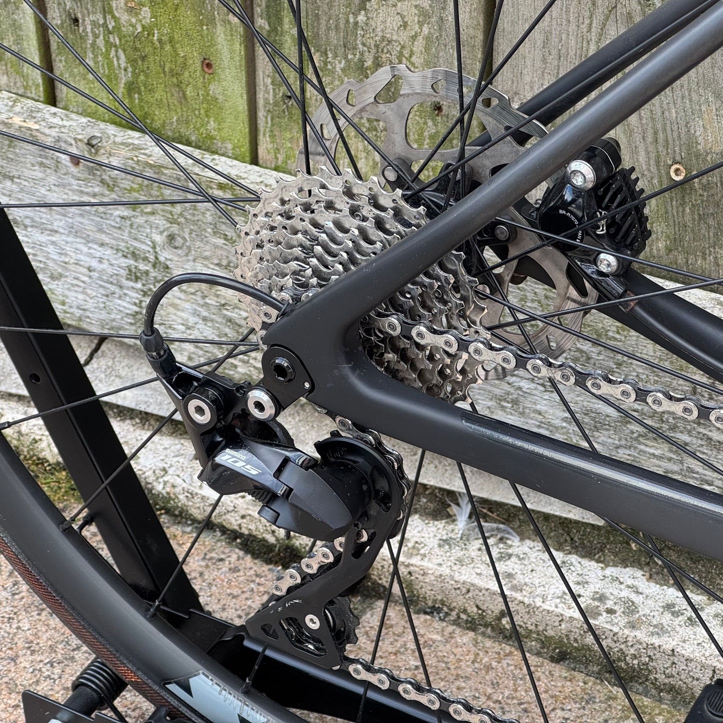 Vitus Zenium Disc Full Carbon Road Bike Medium 105