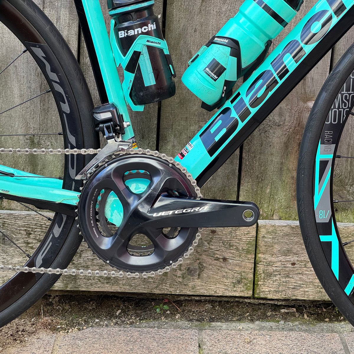Bianchi Infinito CV Disc Full Carbon Road Bike 55cm Ultegra Di2