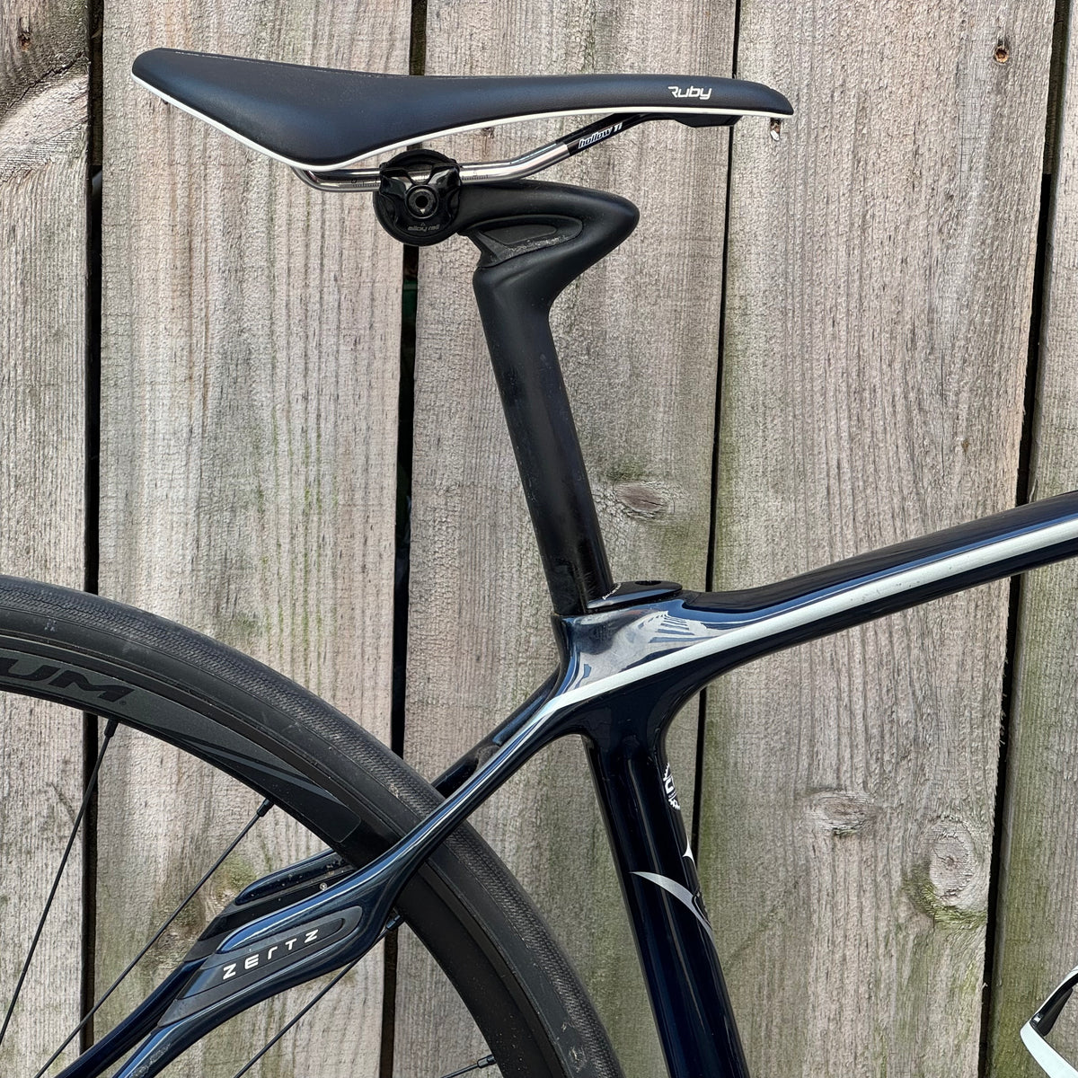 Specialized Ruby Disc Full Carbon Road Bike 51cm Ultegra